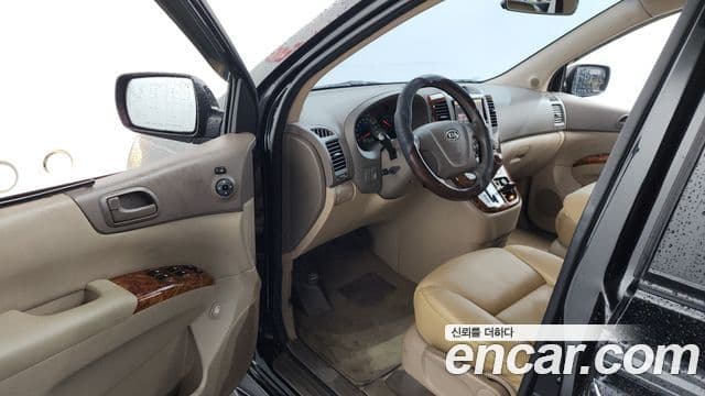 Kia Carnival R Grand Carnival High Limousine GX, 2011 10
