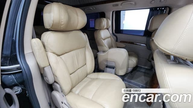 Kia Carnival R Grand Carnival High Limousine GX, 2011 12