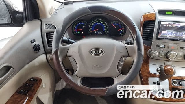 Kia Carnival R Grand Carnival High Limousine GX, 2011 13