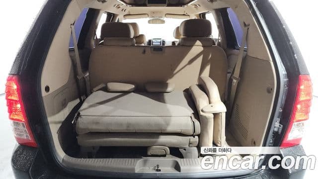 Kia Carnival R Grand Carnival High Limousine GX, 2011 20