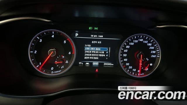 Genesis G70 Elite, 2020 8