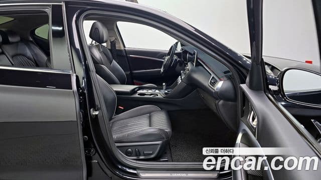 Genesis G70 Elite, 2020 10