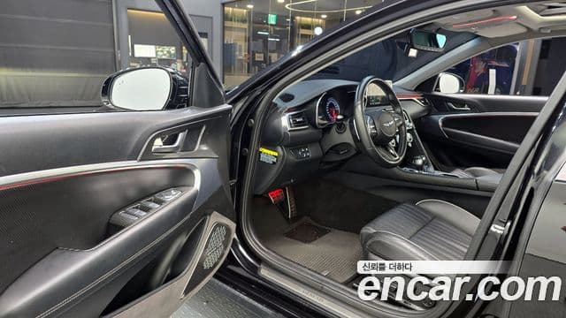 Genesis G70 Elite, 2020 11