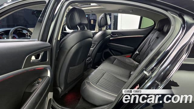 Genesis G70 Elite, 2020 13