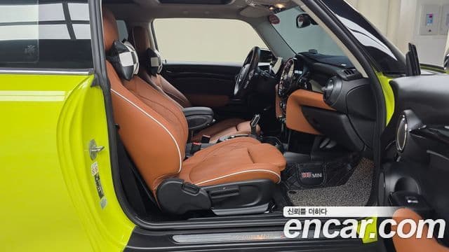 Mini Cooper S 3세대, 2024 11