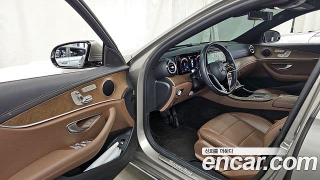 Mercedes-Benz E-класс W213 Exclusive, 2021 10