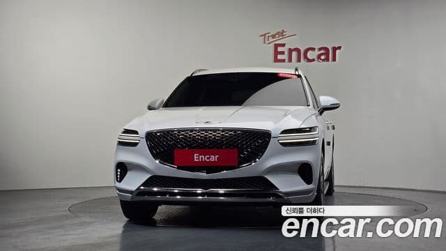 Genesis GV70, 2023 3