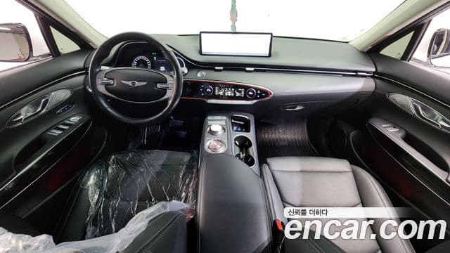 Genesis GV70, 2023 7