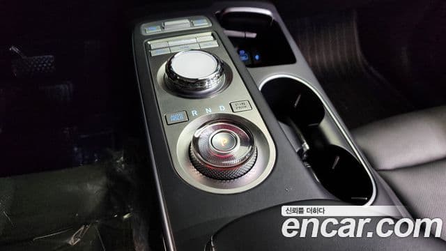 Genesis GV70, 2023 9