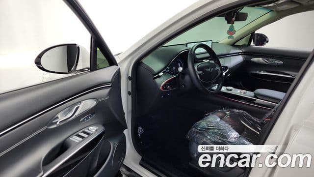 Genesis GV70, 2023 10