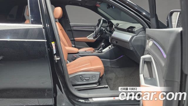 Audi Q3 (F3) Premium, 2022 11