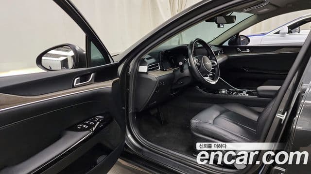 Kia K5 3세대 Noblesse, 2022 10