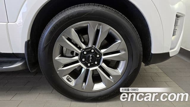 Kia Mohave The / новый Master Masters, 2022 все фото