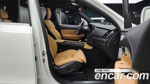 Volvo XC90 2세대 T8 Ultimate Bright гибрид, 2024 11