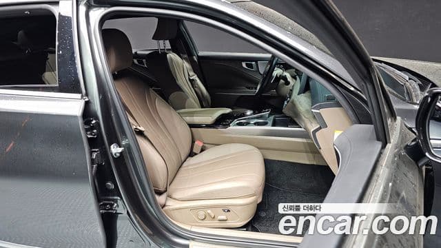 Kia K8 гибрид Noblesse, 2023 10