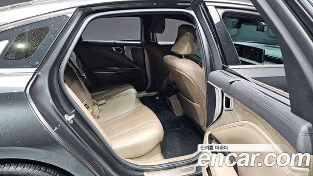 Kia K8 гибрид Noblesse, 2023 11