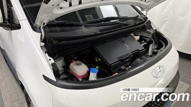 Hyundai ST1 Premium, 2025 6