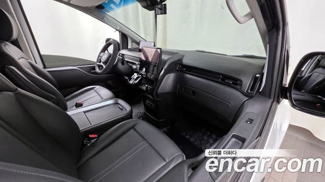 Hyundai ST1 Premium, 2025 7