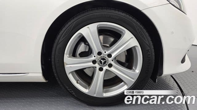 Mercedes-Benz E-класс W213 Avantgarde, 2018 все фото