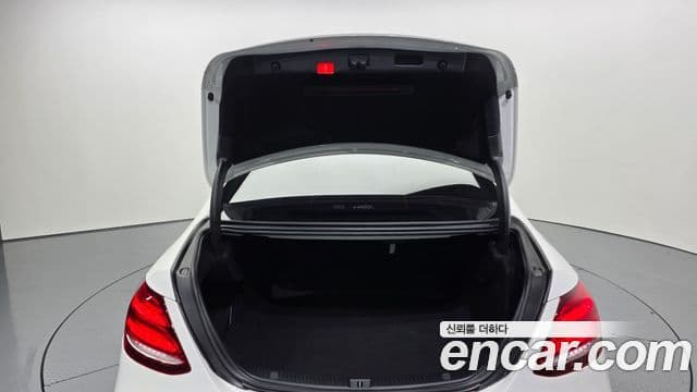 Mercedes-Benz E-класс W213 Avantgarde, 2018 20