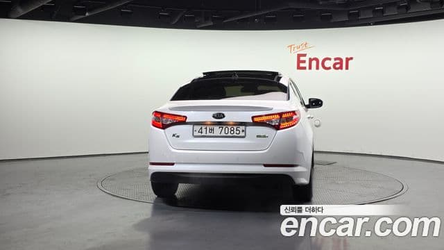 Kia K5 гибрид Prestige, 2014 4