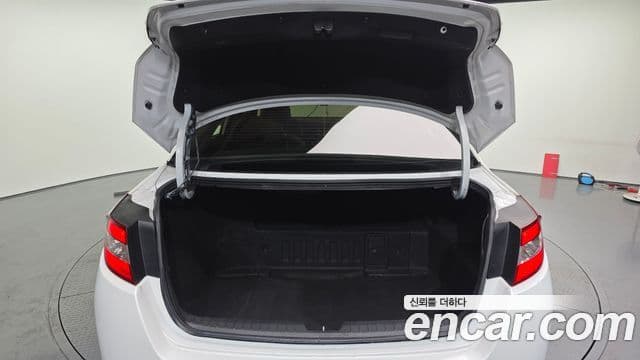 Kia K5 гибрид Prestige, 2014 20