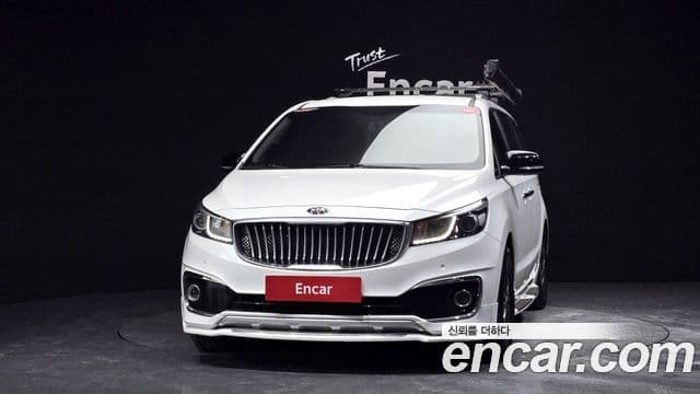 Kia All New Carnival Luxury, 2016 3