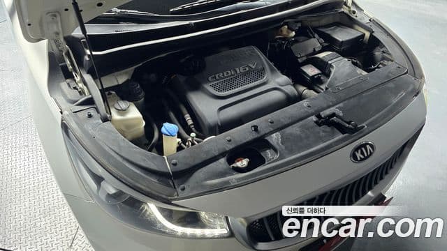 Kia All New Carnival Luxury, 2016 6