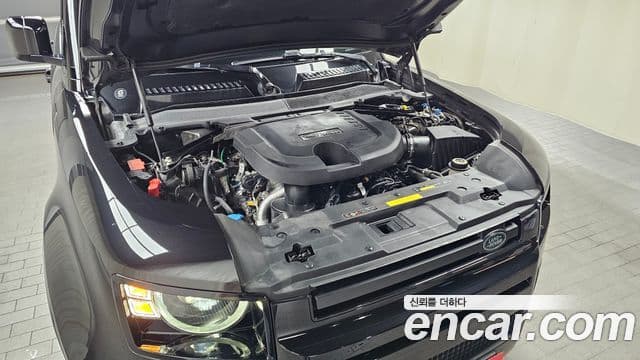 Land Rover Defender (L663) 110 D300 HSE, 2023 6