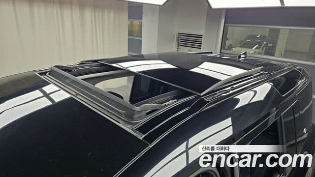 Land Rover Defender (L663) 110 D300 HSE, 2023 19