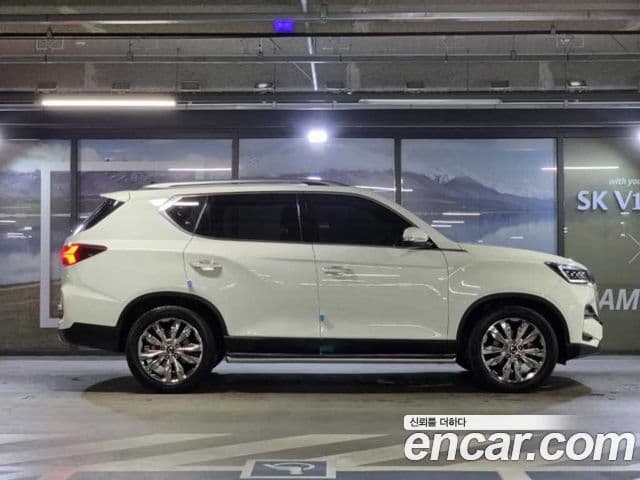 KG모빌리티(SsangYong) Rexton New Arena Noblesse, 2024 3