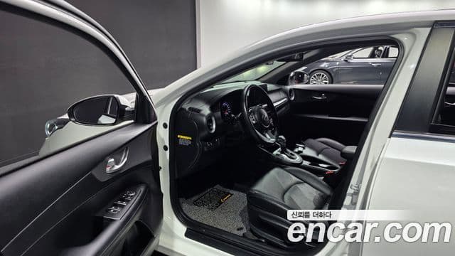 Kia All New K3 Luxury, 2019 11