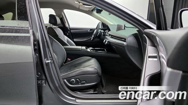 Genesis G80 (RG3) бензин 2.5 турбо AWD, 2021 12