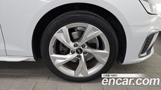 Audi A4 (B9) Premium, 2021 все фото