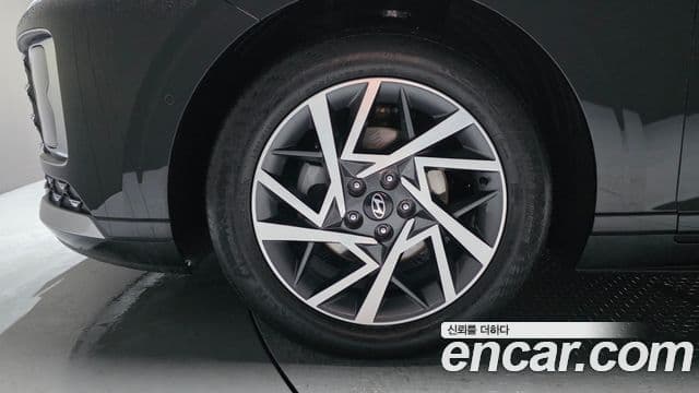 Hyundai Grandeur гибрид (GN7) Exclusive, 2023 все фото