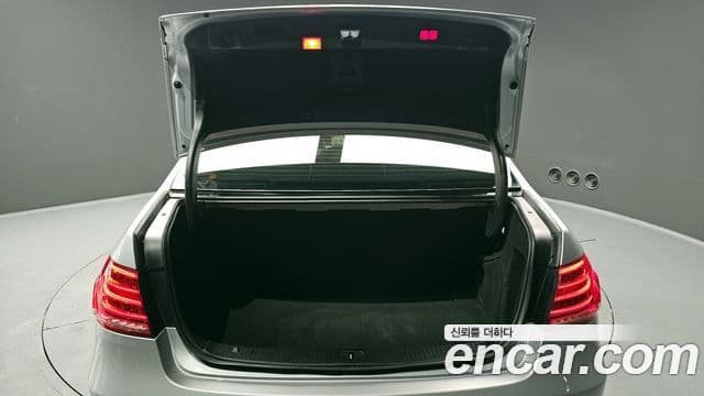 Mercedes-Benz E-класс W212 E300 Elegance, 2016 20