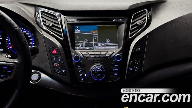 Hyundai i40 살룬 Modern, 2012 14