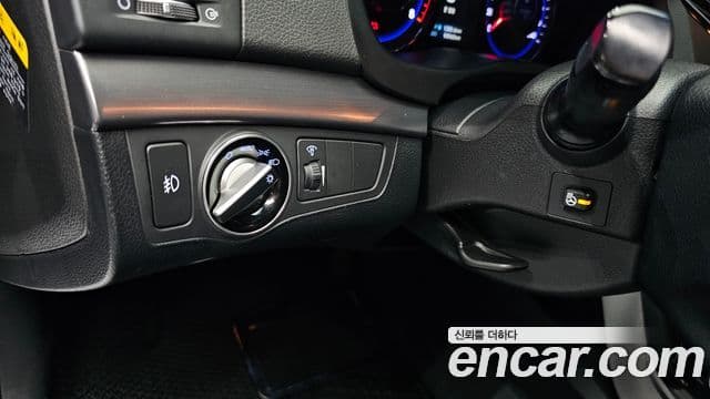 Hyundai i40 살룬 Modern, 2012 16