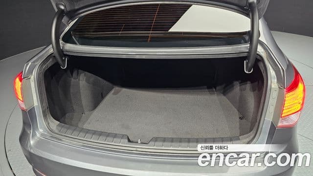 Hyundai i40 살룬 Modern, 2012 20