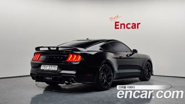 Ford Mustang купе, 2019 2