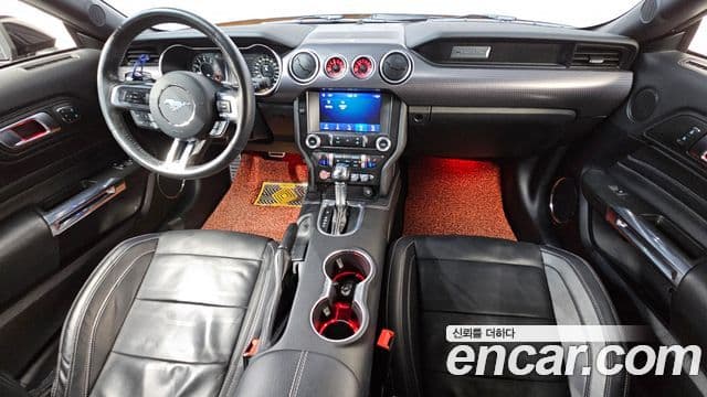 Ford Mustang купе, 2019 7