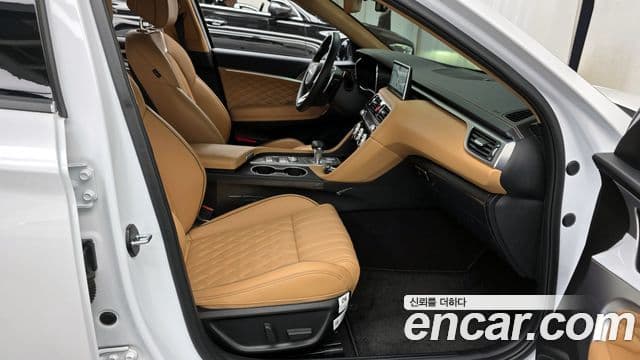 Genesis The / новый New G70, 2023 11