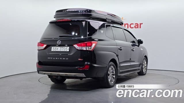 KG모빌리티(SsangYong) Korando 투리스모 4WD RX 9인승, 2018 2