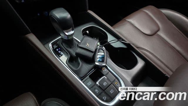 Hyundai Santa Fe TM Inspiration, 2019 9