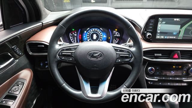 Hyundai Santa Fe TM Inspiration, 2019 13