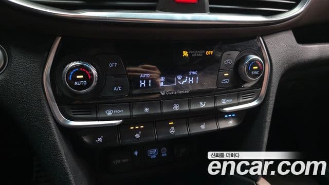 Hyundai Santa Fe TM Inspiration, 2019 16