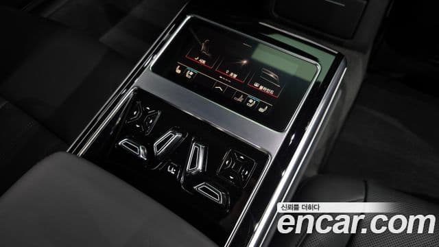 Audi A8 (D5) 55 TFSI Quattro Premium LWB, 2022 19