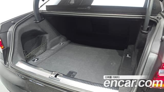 Audi A8 (D5) 55 TFSI Quattro Premium LWB, 2022 20