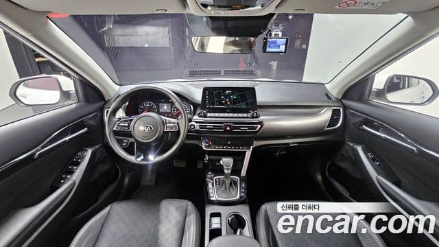 Kia Seltos Signature, 2022 7