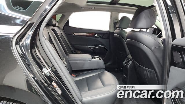Kia All New K7 3.3 GDI Limited Plus, 2017 12
